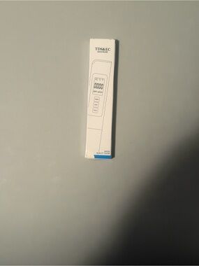 & Other Stories White TDS & EC Water Tester